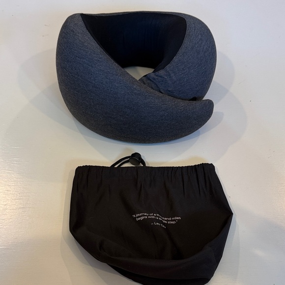 Ostrichpillow travel neck pillow - dark gray - Picture 6 of 7